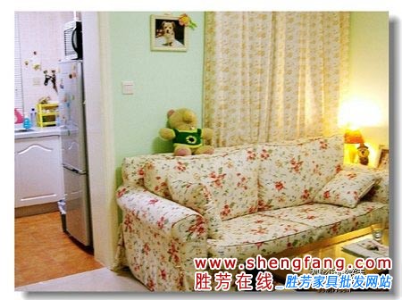 獨(dú)特簡(jiǎn)約家居 個(gè)性時(shí)尚裝修效果圖