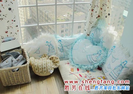 浪漫的飄窗 讓家更溫暖的感覺(jué)