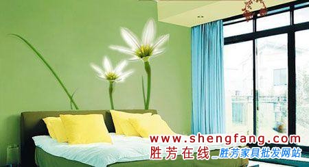 漫溢著寧靜的花兒，不張揚(yáng)，不叛逆，讓人有意無意感覺一股清幽