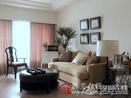 簡約時(shí)尚小戶型案例