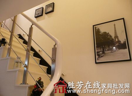 富有溫暖氣息的復(fù)工家居設(shè)計(jì)