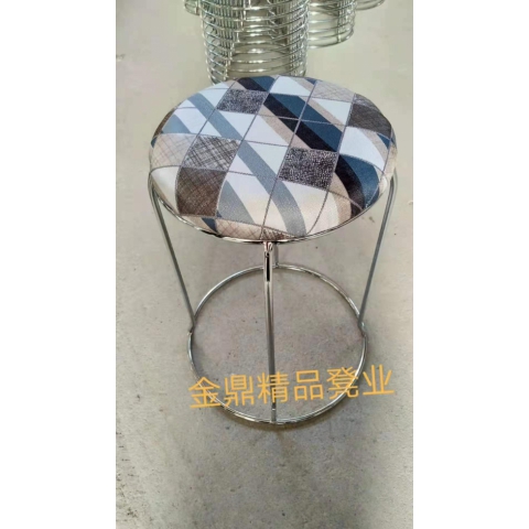勝芳家具批發(fā) 鐵腿凳子批發(fā) 三腿凳子 鐵質(zhì)凳子 鋼筋凳 套凳 圓凳 簡易家具 休閑凳子 客廳家具 餐廳家具 簡約家具 時(shí)尚凳子 金鼎家具