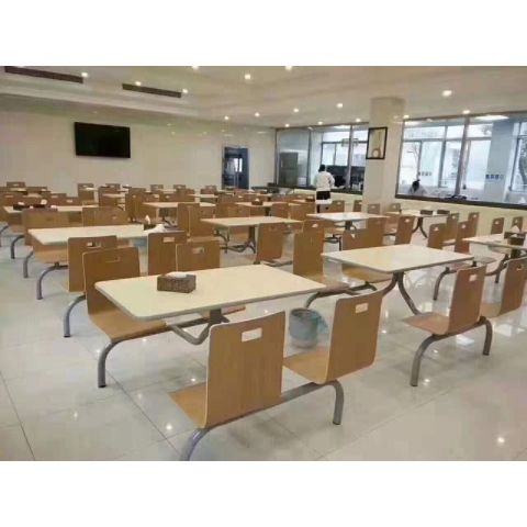 勝芳餐桌椅批發(fā) 四連體餐桌椅 餐廳飯店餐桌椅 肯德基 連體快餐  員工 飯?zhí)米酪?公司 桌椅組合 學校餐桌 學校家具 小吃店   圣之達家具