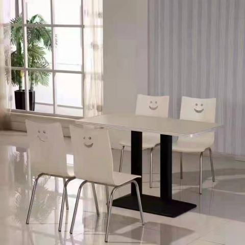 勝芳餐桌批發(fā) 小戶型家用飯桌 餐桌 客廳家具 餐廳家具 現(xiàn)代餐桌 簡約餐桌 小戶型 小吃家具  圣之達家具