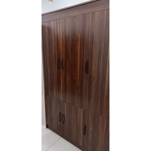 勝芳家具 家具批發(fā) 實木衣柜 三門外開衣柜 兩門外開衣柜 兩層三門衣柜 三門內開衣柜 臥室家具 坤融家具