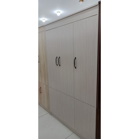 勝芳家具 家具批發(fā) 實木衣柜 三門外開衣柜 兩門外開衣柜 兩層三門衣柜 三門內開衣柜 臥室家具 坤融家具
