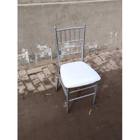 勝芳家具批發(fā) 復(fù)古式餐椅 禮堂椅 靠背椅 休閑椅 竹節(jié)椅 婚慶椅 洽談椅 宴會(huì)椅 酒店椅 軟包椅 客廳家具 名爵酒店家具