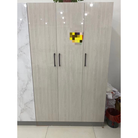 勝芳家具 家具批發(fā) 實(shí)木衣柜 三門外開衣柜 兩門外開衣柜 兩層三門衣柜 三門內(nèi)開衣柜 臥室家具 坤融家具