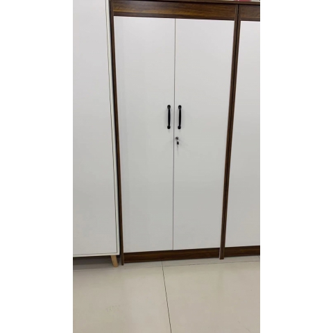 勝芳家具 家具批發(fā) 實木衣柜 三門外開衣柜 兩門外開衣柜 兩層三門衣柜 三門內(nèi)開衣柜 臥室家具 坤融家具