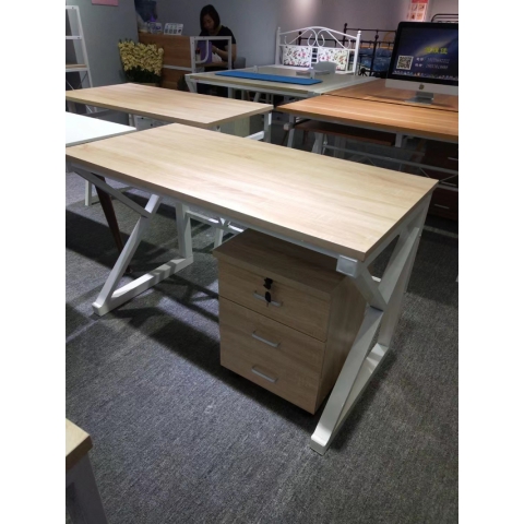 勝芳鋼木桌批發(fā) 簡約家用電腦桌 臥式床頭小桌 現(xiàn)代鐵藝休閑桌 學(xué)習(xí)桌 寫字桌 兒童學(xué)習(xí)桌 迪雅佳家具