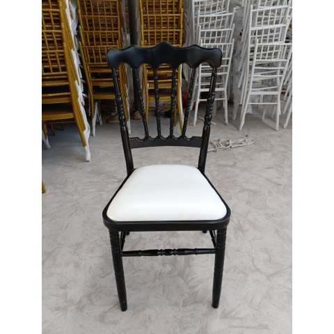 勝芳家具批發(fā) 復(fù)古式餐椅 禮堂椅 靠背椅 休閑椅 竹節(jié)椅 婚慶椅 洽談椅 宴會(huì)椅 酒店椅 酒店家具 客廳家具 名爵酒店家具