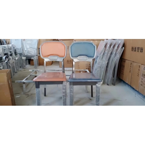 勝芳餐椅批發(fā) 餐椅 時(shí)尚餐椅 家用家具 時(shí)尚家具 現(xiàn)代餐椅 軟包餐椅 輕奢家具 北歐餐椅 軟包椅 博延家具