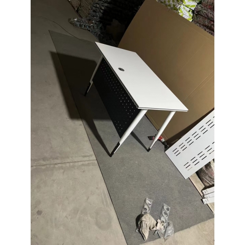 勝芳辦公桌批發(fā) 職員辦公桌 簡約辦公桌 現(xiàn)代辦公桌 簡易工作臺(tái) 輕奢辦公桌 現(xiàn)代辦公桌  培訓(xùn)桌 斯巴達(dá)家具