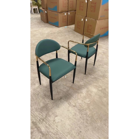 勝芳家具批發(fā)廠家，卡座，巖板桌，酒店桌椅，休閑椅，洽談桌椅，接待桌椅，咖啡桌椅組合  咖啡臺(tái)  小圓桌  三件套會(huì)客桌椅簡(jiǎn)約現(xiàn)代時(shí)尚  鑫鵬酒店家具