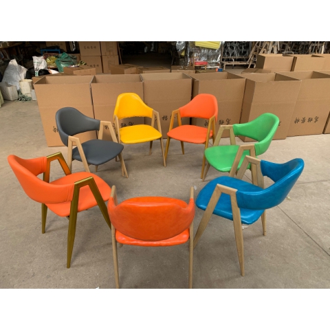 勝芳家具批發(fā)廠家，卡座，巖板桌，酒店桌椅，休閑椅，洽談桌椅，接待桌椅，咖啡桌椅組合  咖啡臺(tái)  小圓桌  三件套會(huì)客桌椅簡(jiǎn)約現(xiàn)代時(shí)尚  鑫鵬家具