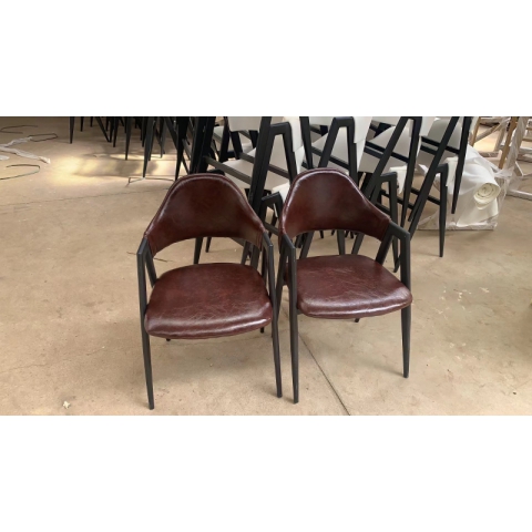 勝芳家具批發(fā)廠家，卡座，巖板桌，酒店桌椅，休閑椅，洽談桌椅，接待桌椅，咖啡桌椅組合  咖啡臺(tái)  小圓桌  三件套會(huì)客桌椅簡(jiǎn)約現(xiàn)代時(shí)尚  鑫鵬酒店家具