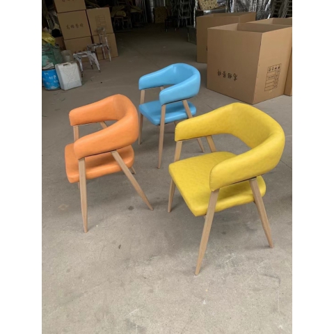 勝芳家具批發(fā)廠家，卡座，巖板桌，酒店桌椅，休閑椅，洽談桌椅，接待桌椅，咖啡桌椅組合  咖啡臺  小圓桌  三件套會客桌椅簡約現(xiàn)代時尚  鑫鵬酒店家具