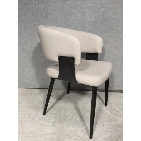 勝芳餐椅批發(fā) 餐椅 家用 時(shí)尚餐椅 家用家具 時(shí)尚家具 現(xiàn)代餐椅 軟包餐椅 飯店餐椅 輕奢家具 北歐餐椅 軟包椅 京典家具