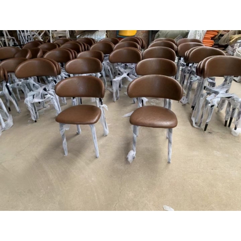 勝芳家具批發(fā)廠家，卡座，巖板桌，酒店桌椅，休閑椅，洽談桌椅，接待桌椅，咖啡桌椅組合  咖啡臺(tái)  小圓桌  三件套會(huì)客桌椅簡(jiǎn)約現(xiàn)代時(shí)尚  鑫鵬酒店家具