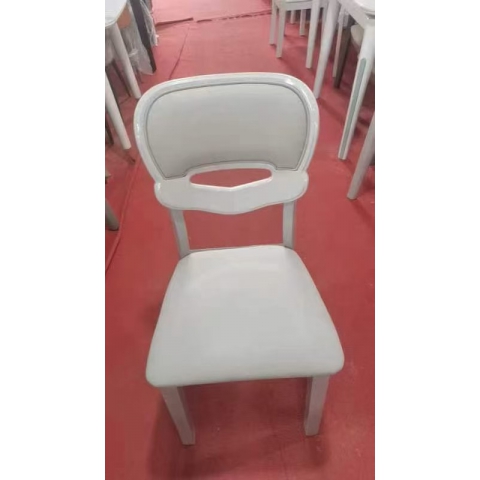 勝芳餐椅批發(fā) 餐椅 時尚餐椅 家用家具 時尚家具 現(xiàn)代餐椅 軟包餐椅 輕奢家具 北歐餐椅 軟包椅 博延家具