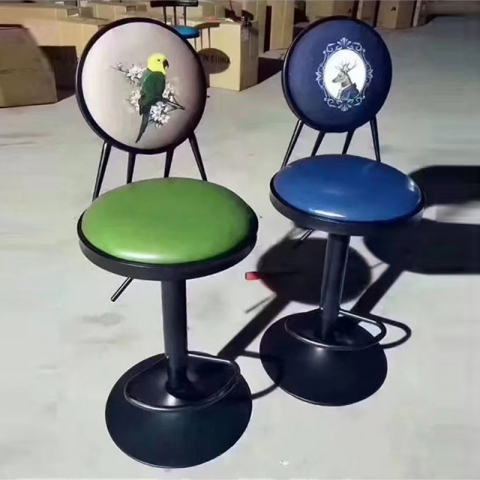 勝芳家具 家具批發(fā) 復古式餐桌椅 酒吧椅 鐵皮椅 鐵皮吧凳 吧臺 吧凳 餐椅 鋼木家具 酒店家具 鐵桶凳 工業(yè)風家具 主題家具 酒吧家具 安鑫家具