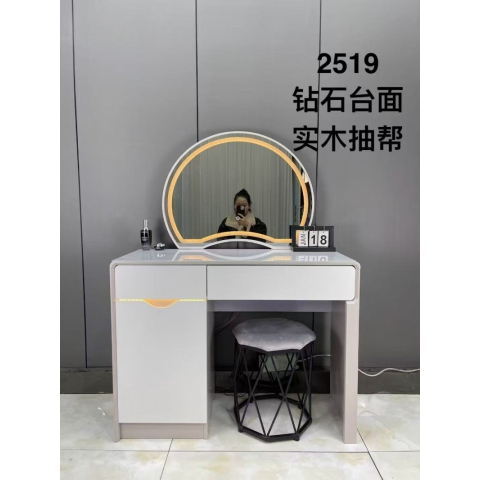 勝芳梳妝臺批發(fā) 現(xiàn)代簡約型 網(wǎng)紅小型化妝桌 輕奢 梳妝臺 梳妝桌 化妝柜 梳妝臺 化妝臺 化妝桌 典侖家具